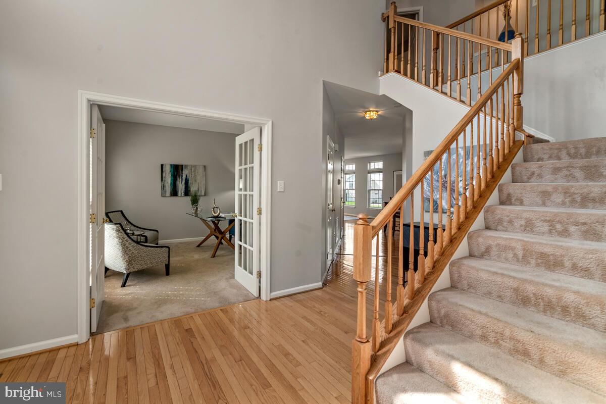 18414 Cornflower Road Boyds, MD 20841 - Photo 5 of 63 2-Story Foyer
