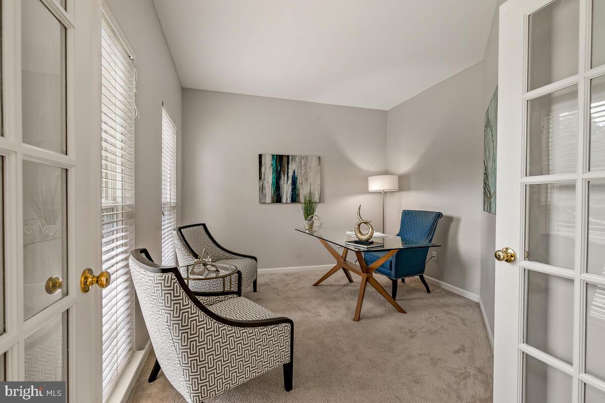18414 Cornflower Road Boyds, MD 20841 - Photo 7 of 63 Main Level Office