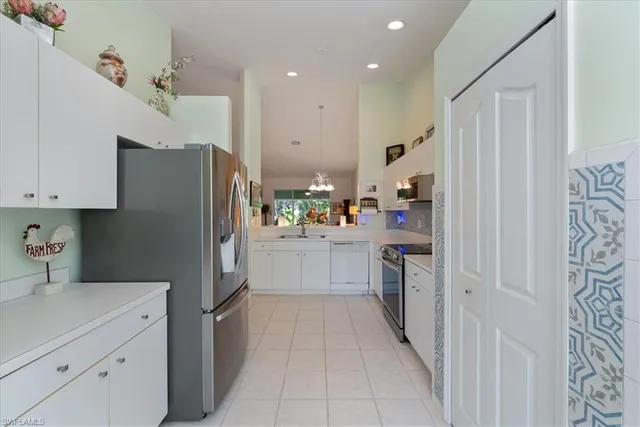 $465,000 | 5485 Whitten Drive, Naples, FL 34104