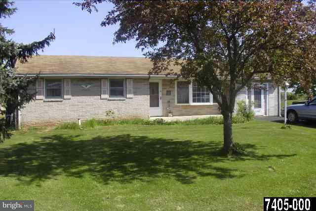 606 East Canal Road York, PA 17404 - Photo 1 of 1