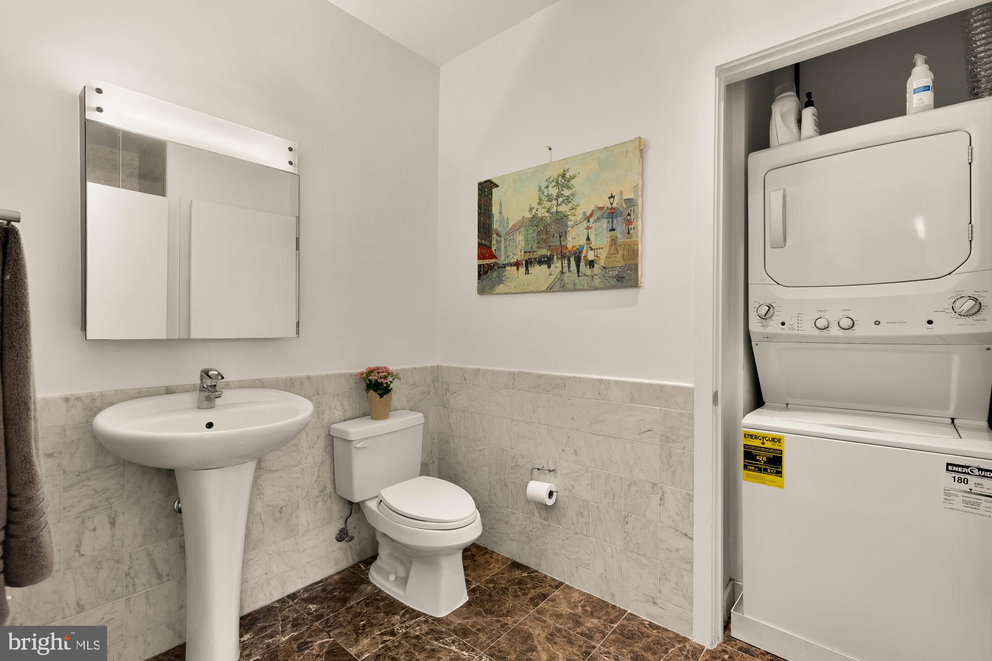 1413 P Street Northwest, Unit 404 Washington, DC 20005 - Photo 27 of 31