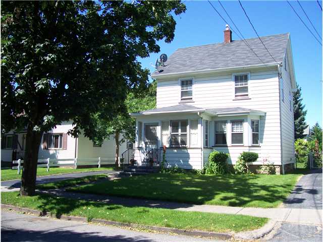 25 Fairgate Street Rochester, NY 14606 - Photo 1 of 1 Exterior Front