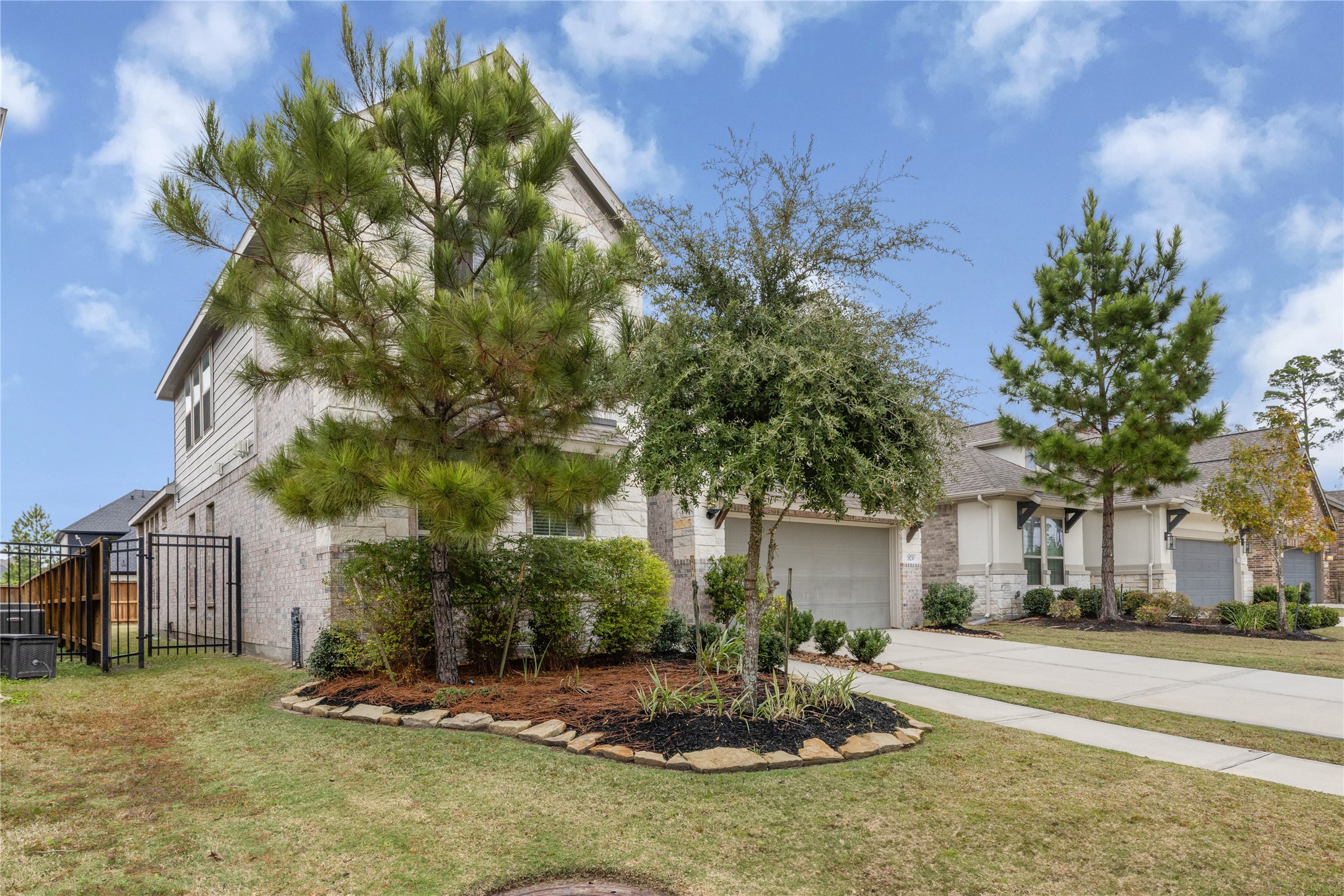 28230 Emerald Bend Spring, TX 77386 - Photo 3 of 43