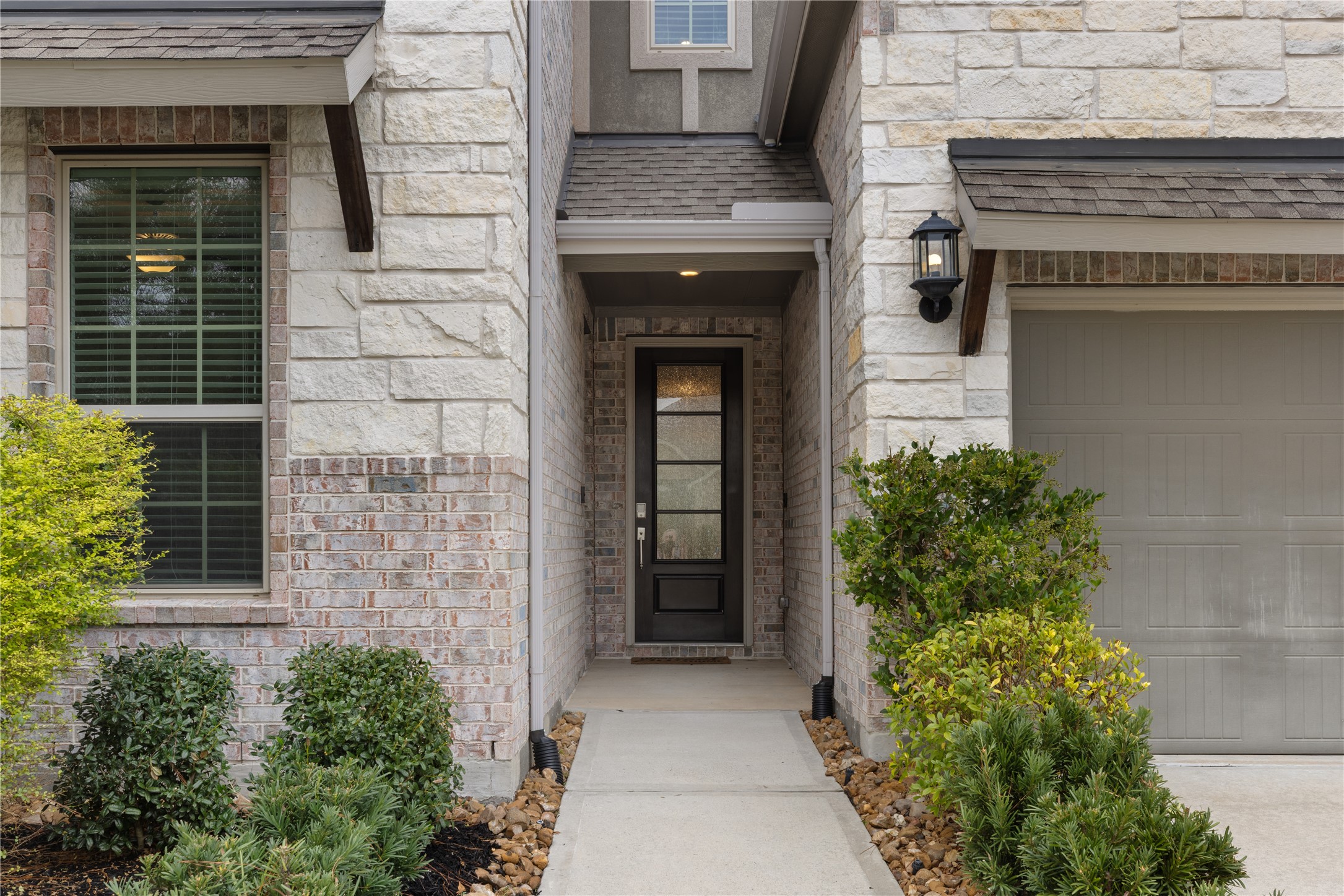 28230 Emerald Bend Spring, TX 77386 - Photo 4 of 43