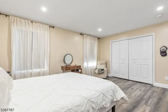 $799,900 | 126 North 13th Street, Kenilworth, NJ 07033