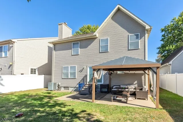 $799,900 | 126 North 13th Street, Kenilworth, NJ 07033