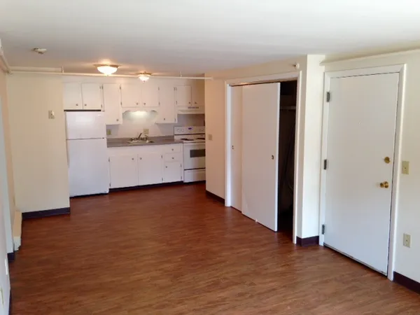 $1,851 | 93 West Street, Unit 31, Milford, NH 03055