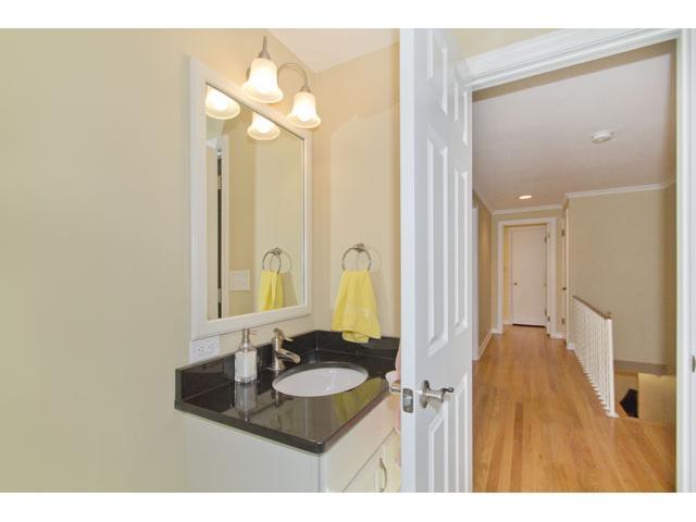 2721 Bryden Road Bexley, OH 43209 - Photo 20 of 24 Gallery Image 20
