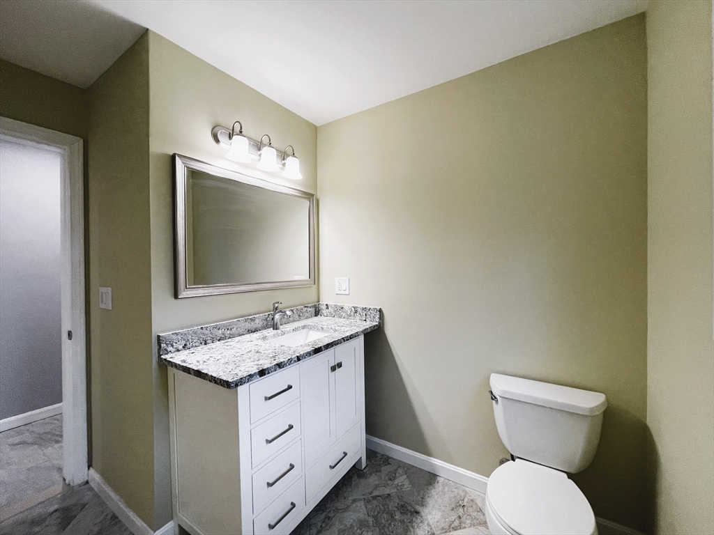 44 New Boston Road Dudley, MA 01571 - Photo 21 of 40