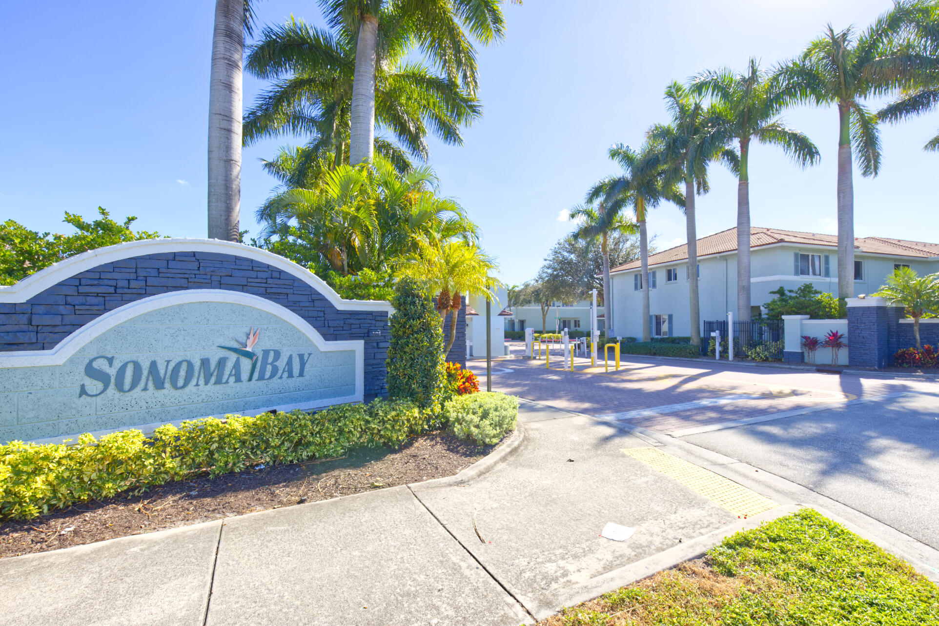 1934 Alamanda Way Riviera Beach, FL 33404 - Photo 1 of 20 Delepoment
