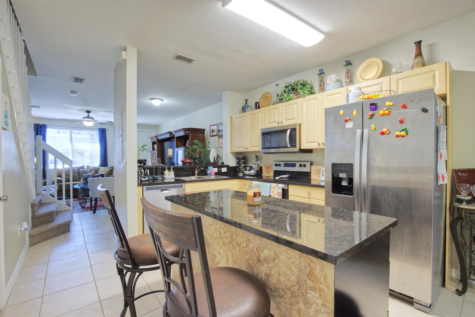 1934 Alamanda Way Riviera Beach, FL 33404 - Photo 5 of 20 Kitchen