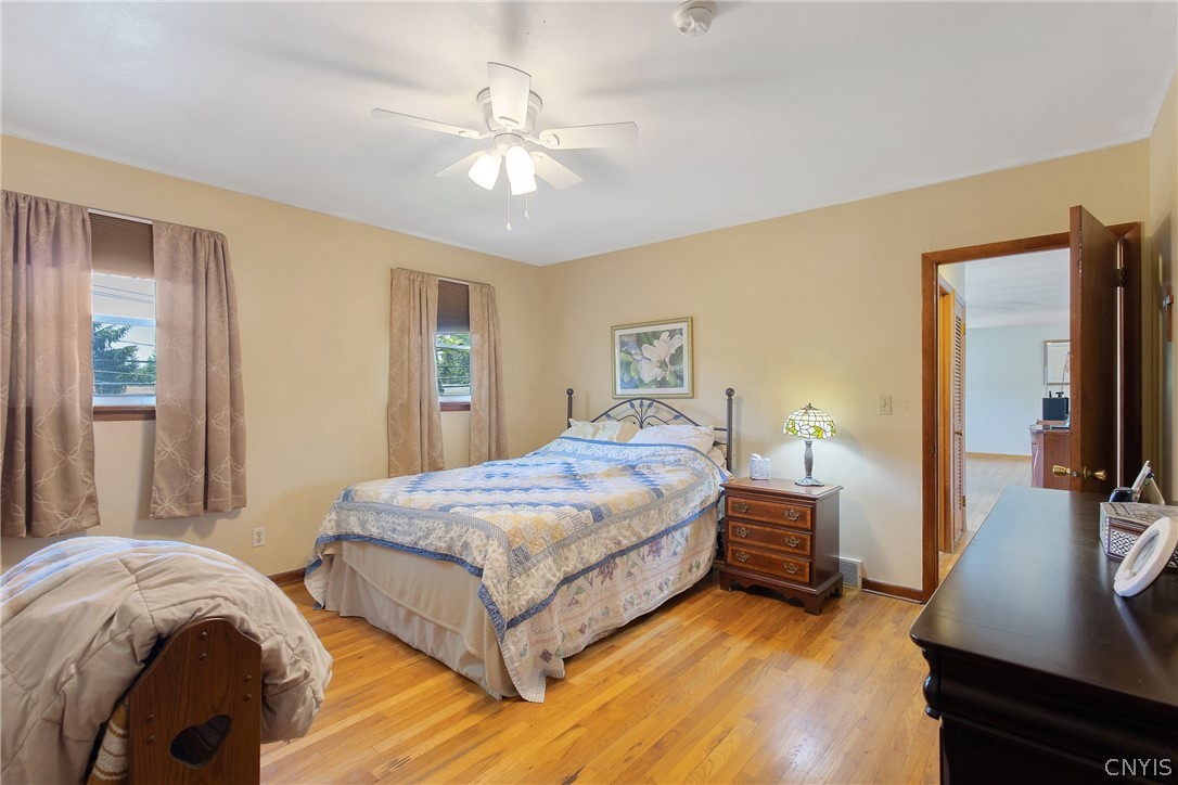 3659 Warners Road Camillus, NY 13209 - Photo 18 of 35