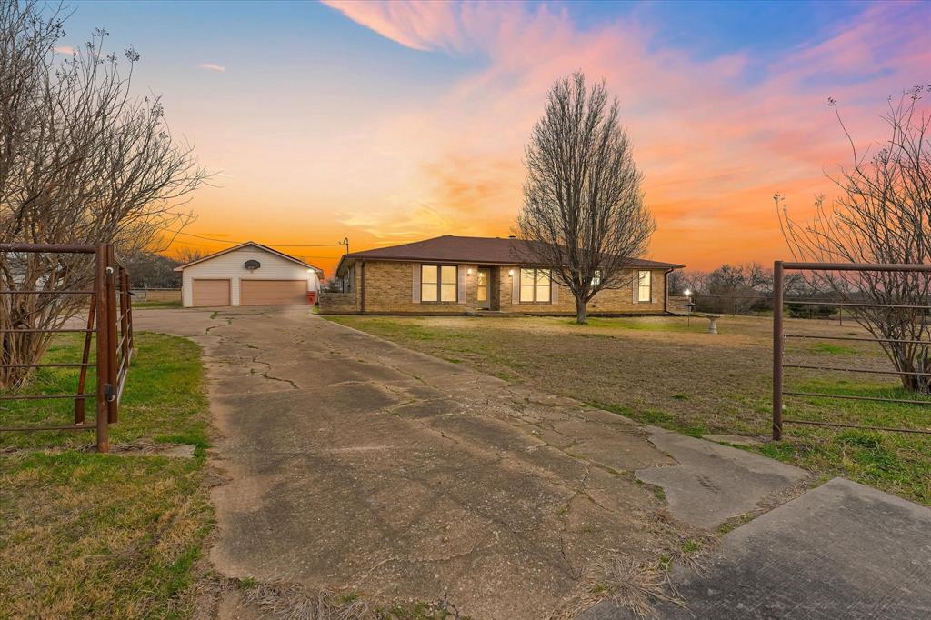 4633 Farm To Market 36 Celeste, TX 75423 - Photo 1 of 40