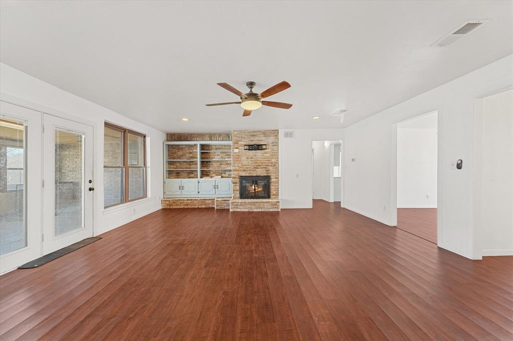4633 Farm To Market 36 Celeste, TX 75423 - Photo 10 of 40