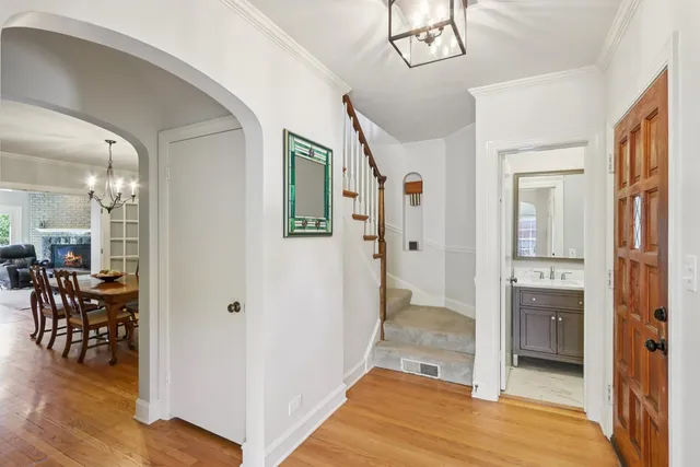 $1,199,000 | 846 Wagner Road, Glenview, IL 60025