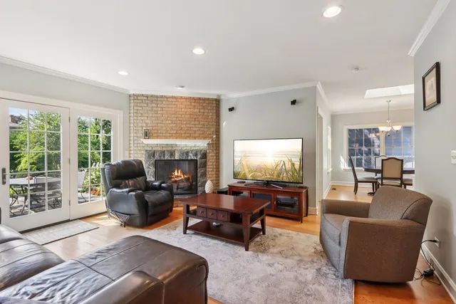 $1,199,000 | 846 Wagner Road, Glenview, IL 60025