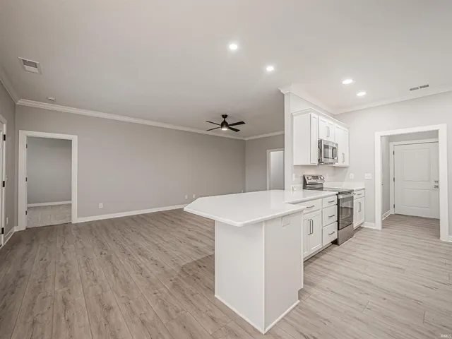 $300,000 | 3879 High Pointe Drive, Newburgh, IN 47630