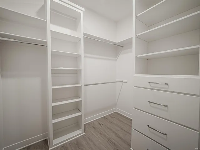 $300,000 | 3879 High Pointe Drive, Newburgh, IN 47630