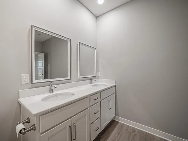 $300,000 | 3879 High Pointe Drive, Newburgh, IN 47630