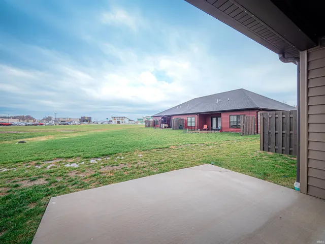 $300,000 | 3879 High Pointe Drive, Newburgh, IN 47630