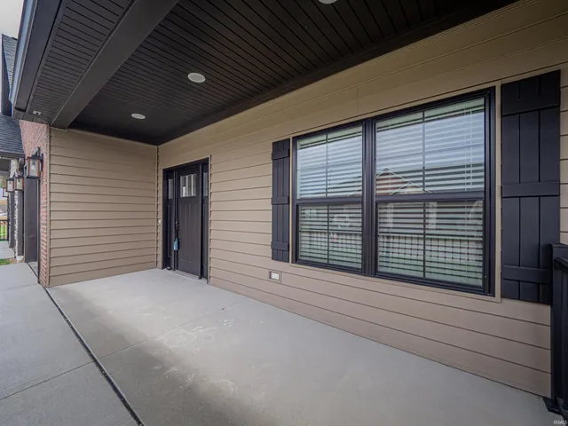 $300,000 | 3879 High Pointe Drive, Newburgh, IN 47630