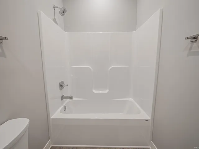 $300,000 | 3879 High Pointe Drive, Newburgh, IN 47630