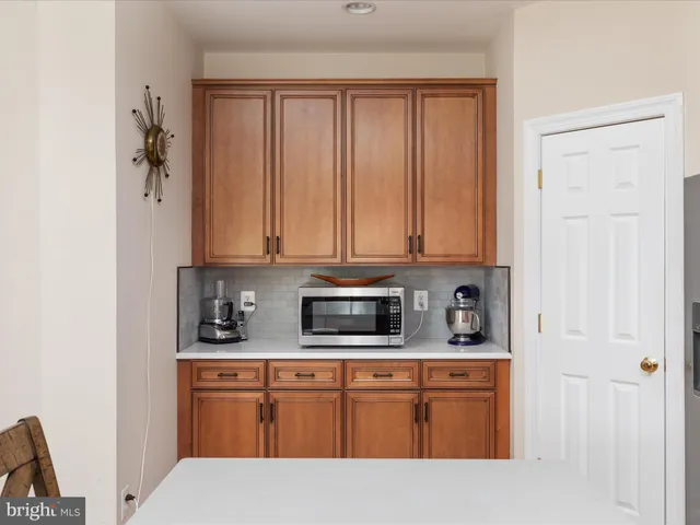 $590,000 | 514 Sleigh Drive, Cross Junction, VA 22625