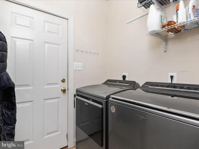 $590,000 | 514 Sleigh Drive, Cross Junction, VA 22625