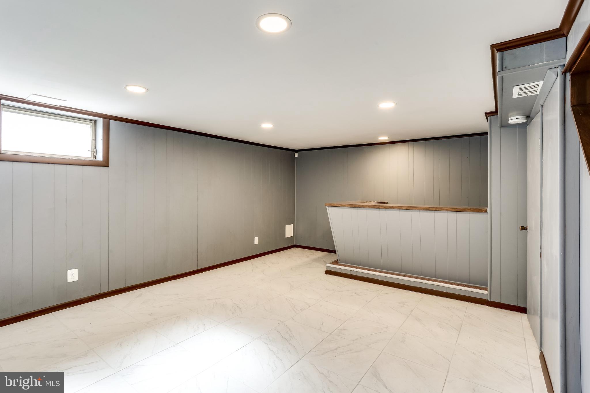 3220 Dorithan Road Baltimore, MD 21215 - Photo 14 of 19 Basement Bar great for entertaining