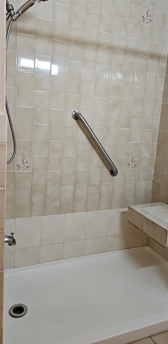 3121 Southwest 23rd Street Miami, FL 33145 - Photo 18 of 31 a bathroom with a shower