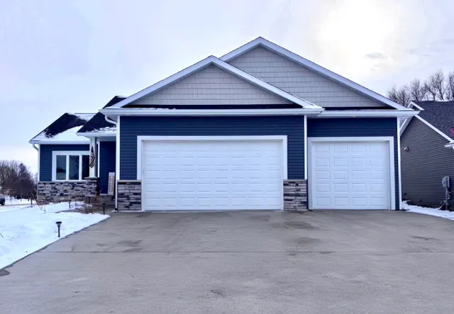 $539,000 | 1300 2nd Street Northwest, Kasson, MN 55944