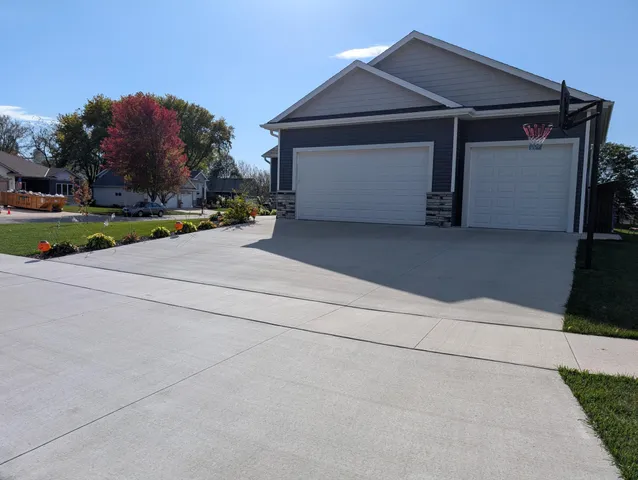 $539,000 | 1300 2nd Street Northwest, Kasson, MN 55944