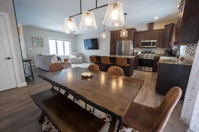 $539,000 | 1300 2nd Street Northwest, Kasson, MN 55944