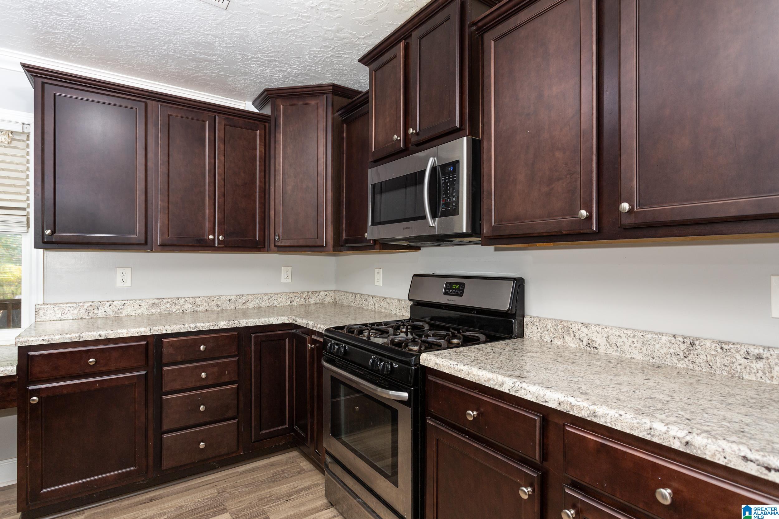 95 Rhodes Road Oxford, AL 36203 - Photo 7 of 34