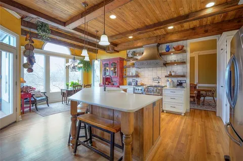 $1,100,000 | 4512 Iron Horse Drive, Leawood, KS 66224