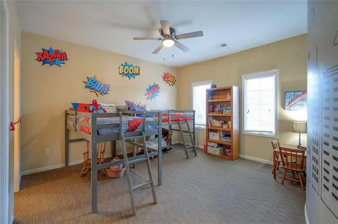 $1,000,000 | 4512 Iron Horse Drive, Leawood, KS 66224