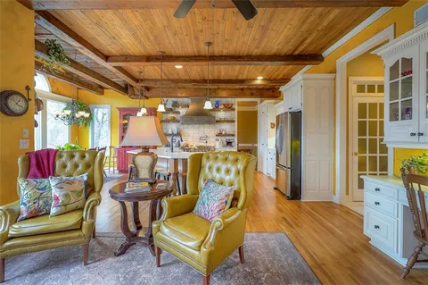 $1,100,000 | 4512 Iron Horse Drive, Leawood, KS 66224