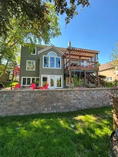 $1,000,000 | 4512 Iron Horse Drive, Leawood, KS 66224