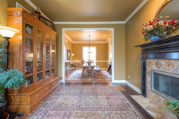 $1,100,000 | 4512 Iron Horse Drive, Leawood, KS 66224