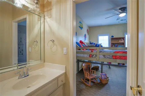 $1,100,000 | 4512 Iron Horse Drive, Leawood, KS 66224