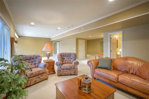 $1,100,000 | 4512 Iron Horse Drive, Leawood, KS 66224