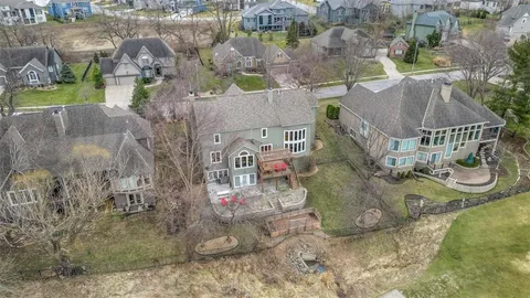 $1,100,000 | 4512 Iron Horse Drive, Leawood, KS 66224