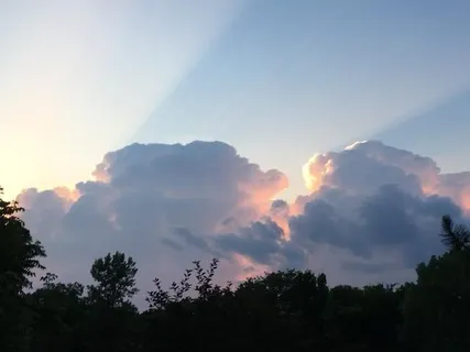 $1,100,000 | 4512 Iron Horse Drive, Leawood, KS 66224