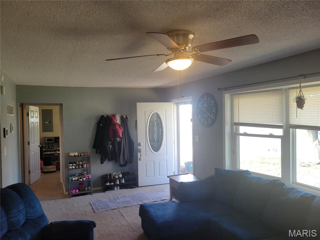 600 South Old St Louis Road Hartford, IL 62048 - Photo 12 of 29 Gallery Image 12