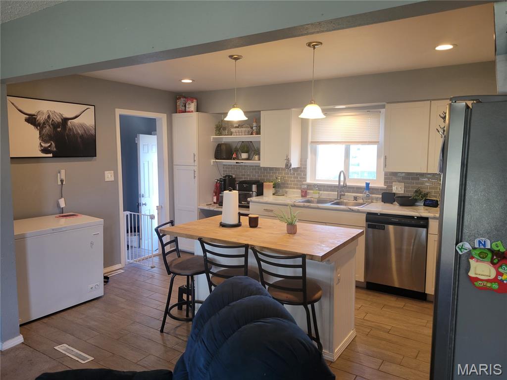 600 South Old St Louis Road Hartford, IL 62048 - Photo 15 of 29 Gallery Image 15