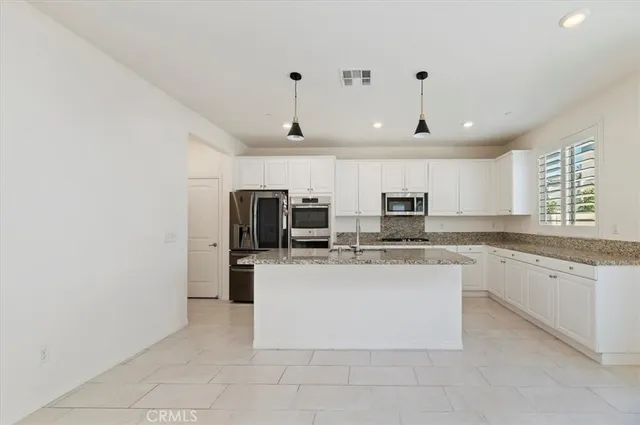 $815,000 | 19435 Fortunello Avenue, Riverside, CA 92508