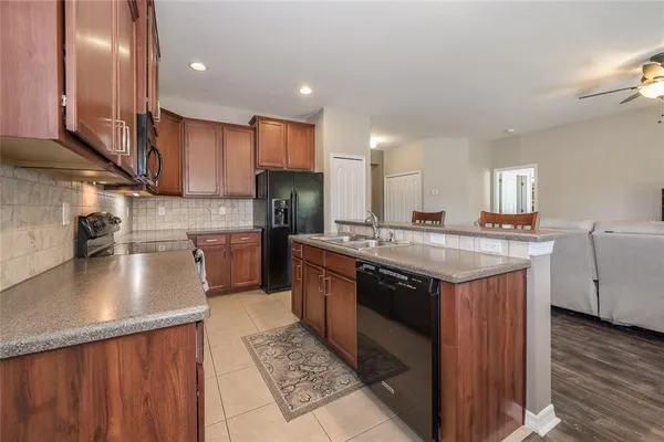 $329,000 | 12205 Fairlawn Drive, Riverview, FL 33579