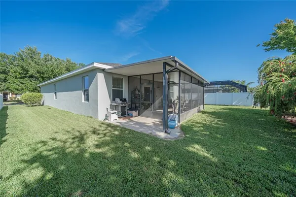$329,000 | 12205 Fairlawn Drive, Riverview, FL 33579