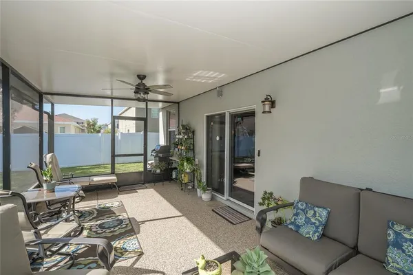 $329,000 | 12205 Fairlawn Drive, Riverview, FL 33579