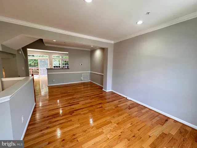 $3,000 | 4065 Cressida Place, Woodbridge, VA 22192